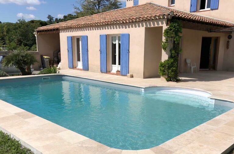 Piscine design personnalisé